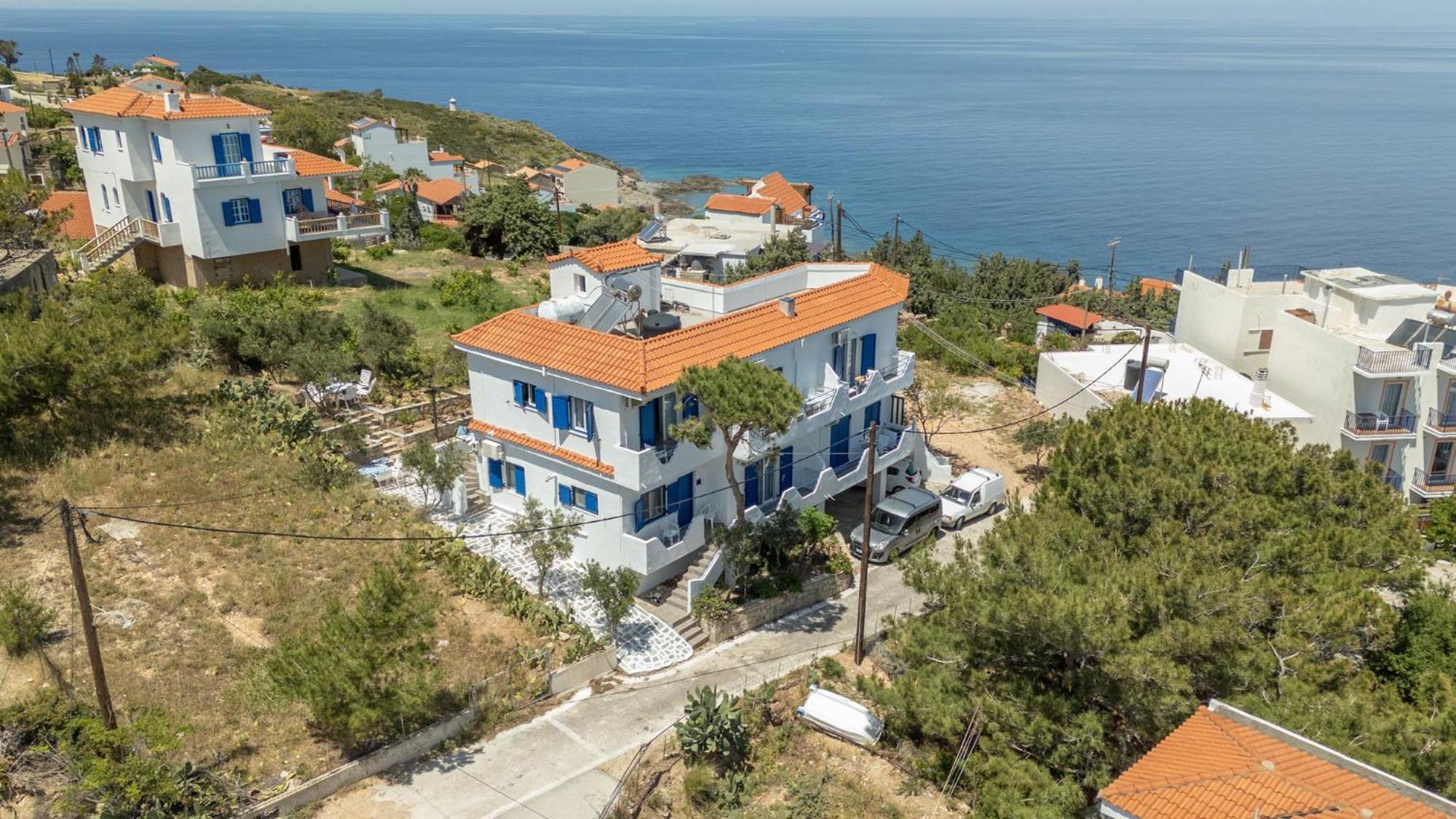 Haris Apartments 3-4 Armenistis  Exterior photo